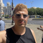 Davide è un ragazzo di Torino